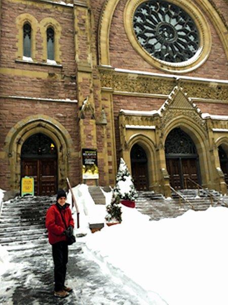 Arriving at St James United Church, Montreal. 